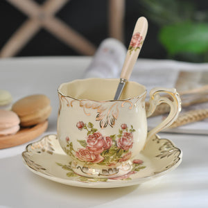 Yolife Queen Rose Ceramic Coffee Mug Porcelain Red Tea Cup and Saucer Beauty Drinkware Gift 250ml